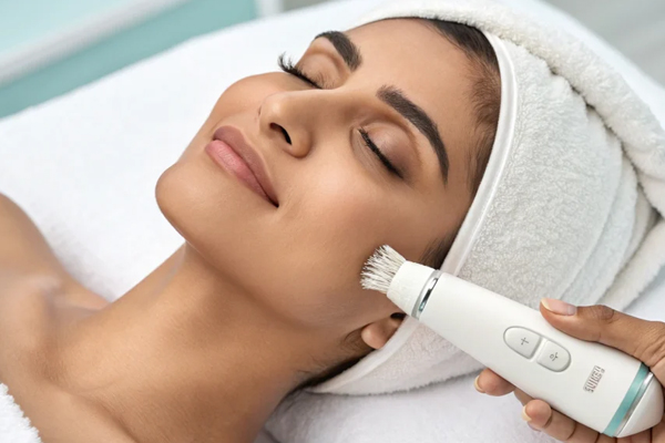 Complete Guide to HydraFacial: Benefits, Process & Aftercare